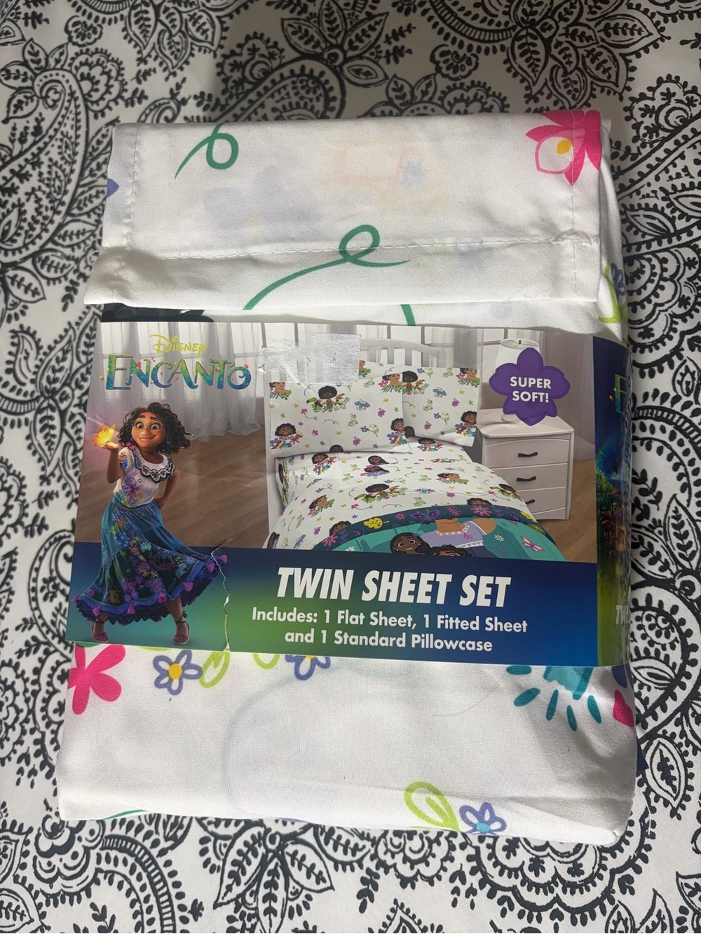 Disney Encanto Twin Sheet Set
